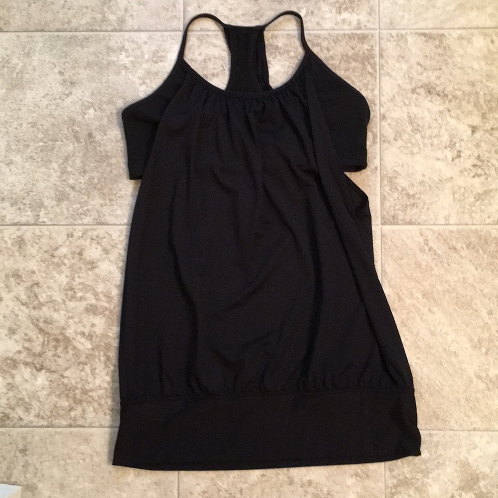 Lululemon No Limits tank